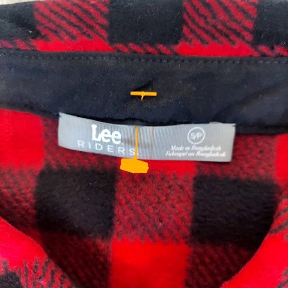 Lee Riders Women's Polar Fleece Top Small Red/Black‎ Plaid With Pockets New - Picture 8 of 14